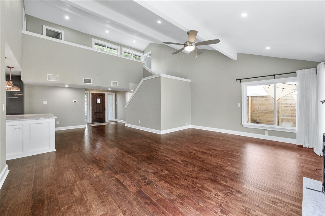 5116 Maulding Pass Austin, TX 78749 - Photo 4 of 19