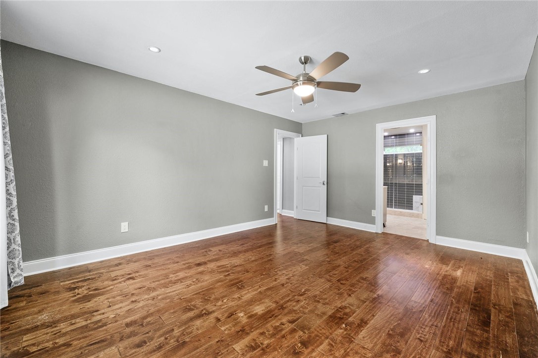 5116 Maulding Pass Austin, TX 78749 - Photo 8 of 19