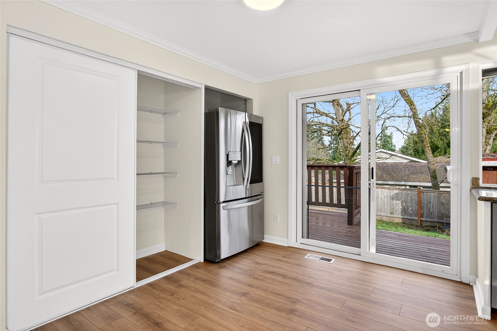 531 221st Street Southwest Bothell, WA 98021 - Photo 11 of 37