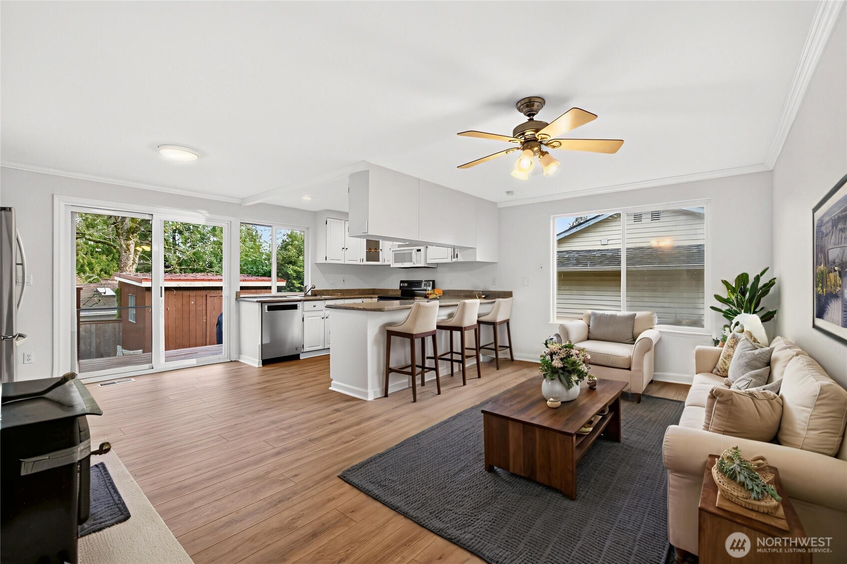 531 221st Street Southwest Bothell, WA 98021 - Photo 3 of 37