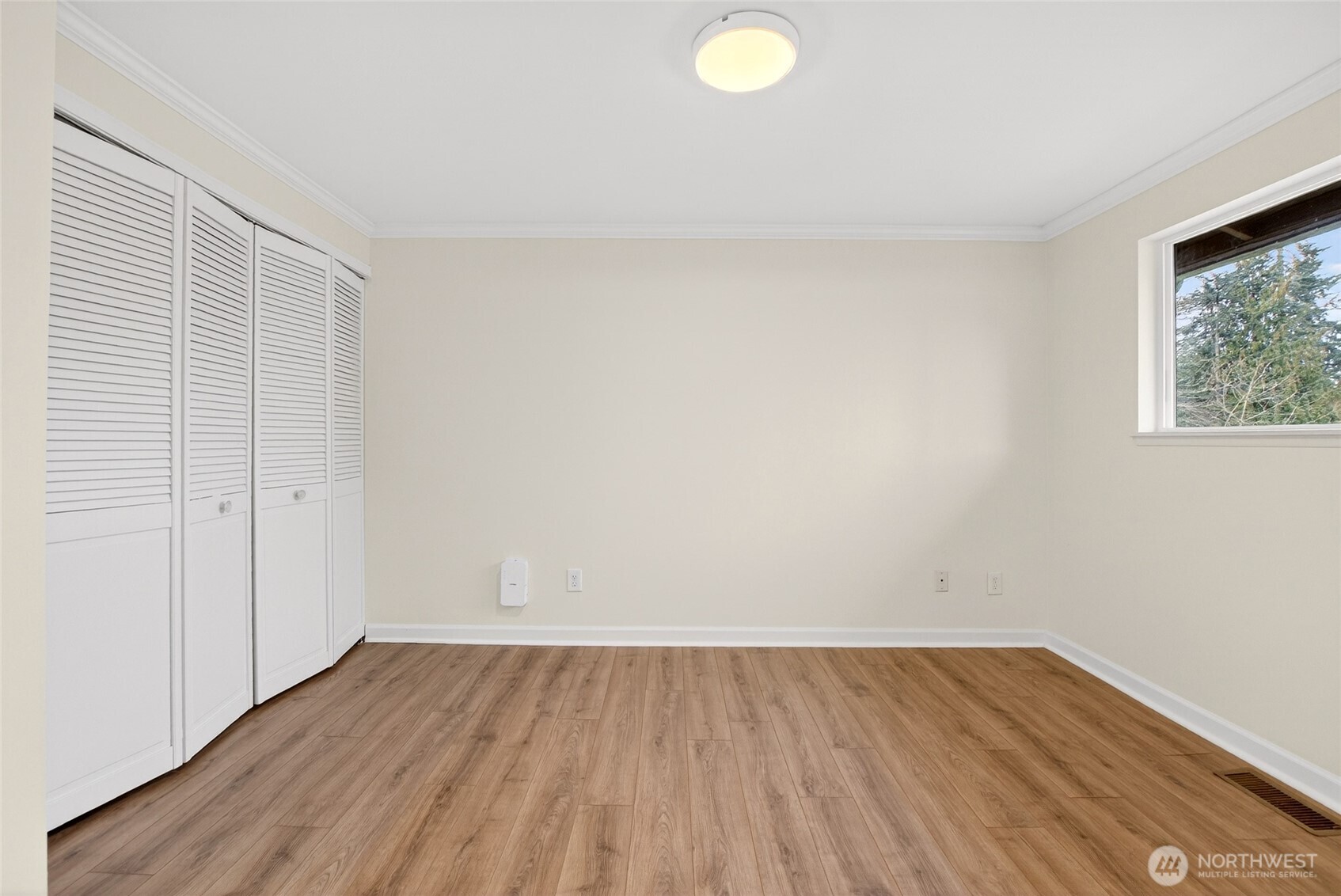 531 221st Street Southwest Bothell, WA 98021 - Photo 36 of 37