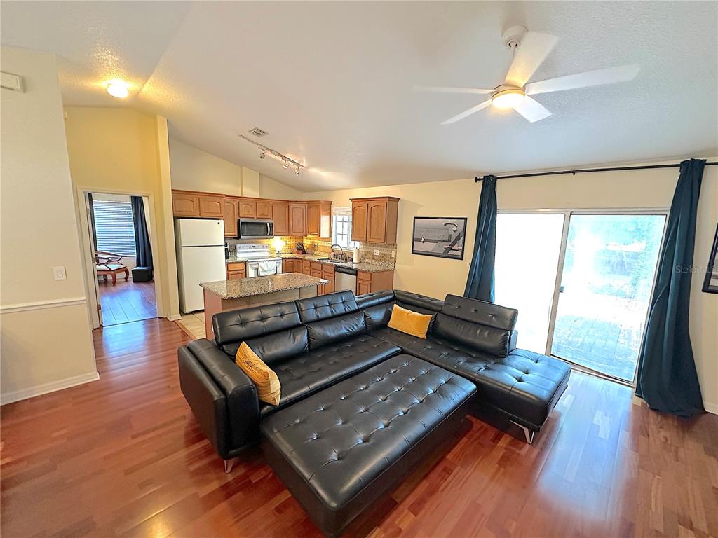 8108 Southwest 65th Lane Gainesville, FL 32608 - Photo 4 of 25
