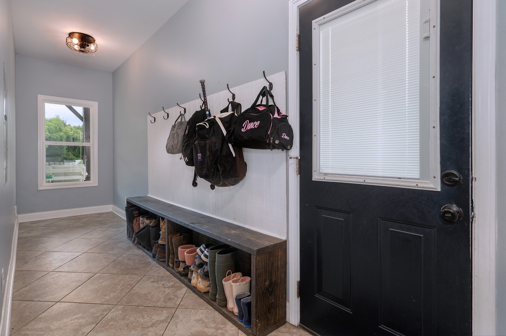 1675 Walnut Hill Road Lebanon, TN 37090 - Photo 23 of 54 a view of walk in closet