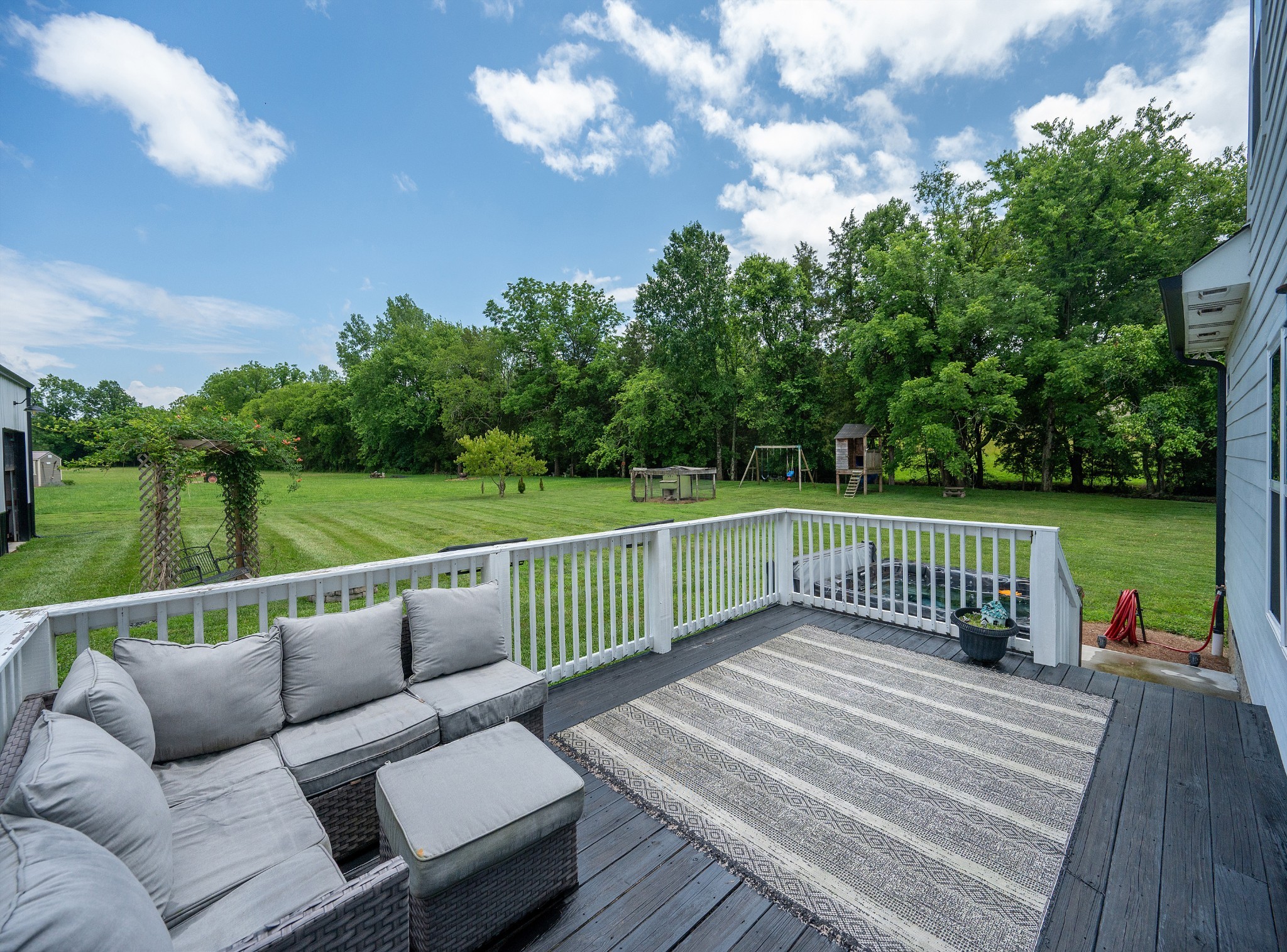 1675 Walnut Hill Road Lebanon, TN 37090 - Photo 33 of 54 a view of sitting space and a garden