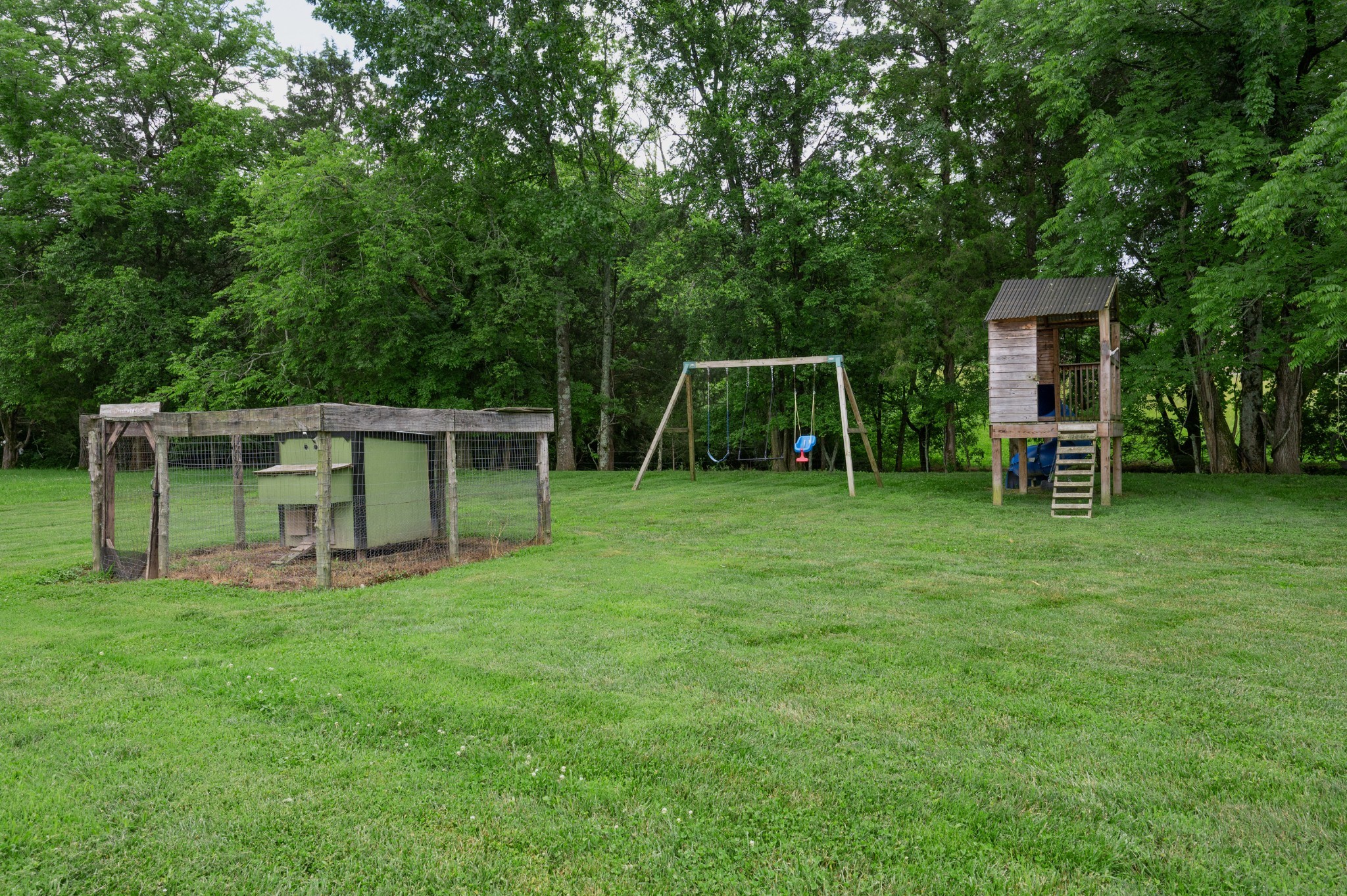1675 Walnut Hill Road Lebanon, TN 37090 - Photo 35 of 54 a view of a house with backyard