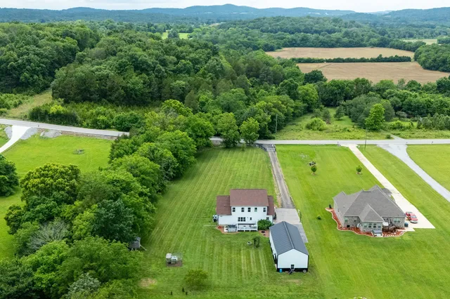 $699,900 | 1675 Walnut Hill Road, Lebanon, TN 37090