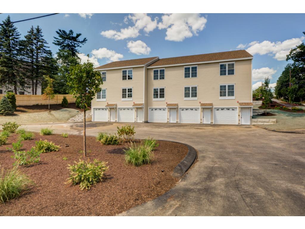 14 Florence Street, Unit 5 Derry, NH 03038 - Photo 3 of 19 Gallery Image 3