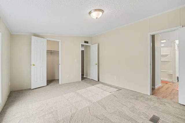 $229,900 | 625 East Main Street, Fennville, MI 49408