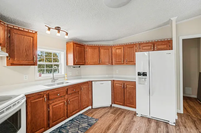 $229,900 | 625 East Main Street, Fennville, MI 49408