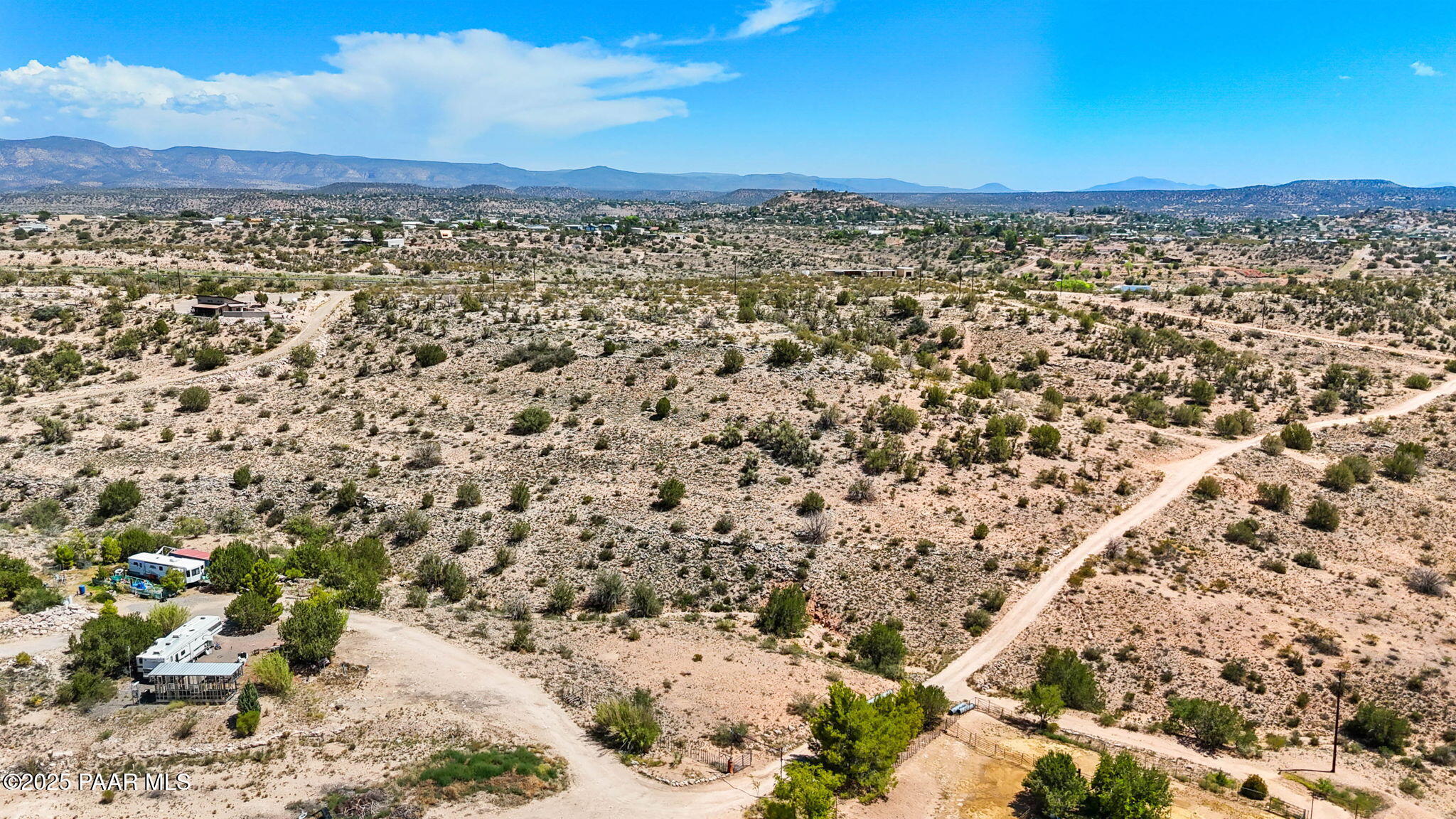0 North Makiah Ranch Road Rimrock, AZ 86335 - Photo 8 of 18 a view of a large building