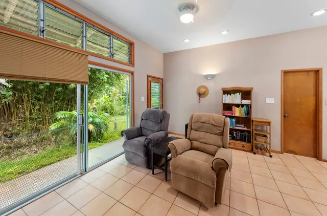 $995,000 | 1436 Maikalani Street, Hilo, HI 96720