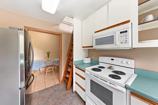 $995,000 | 1436 Maikalani Street, Hilo, HI 96720