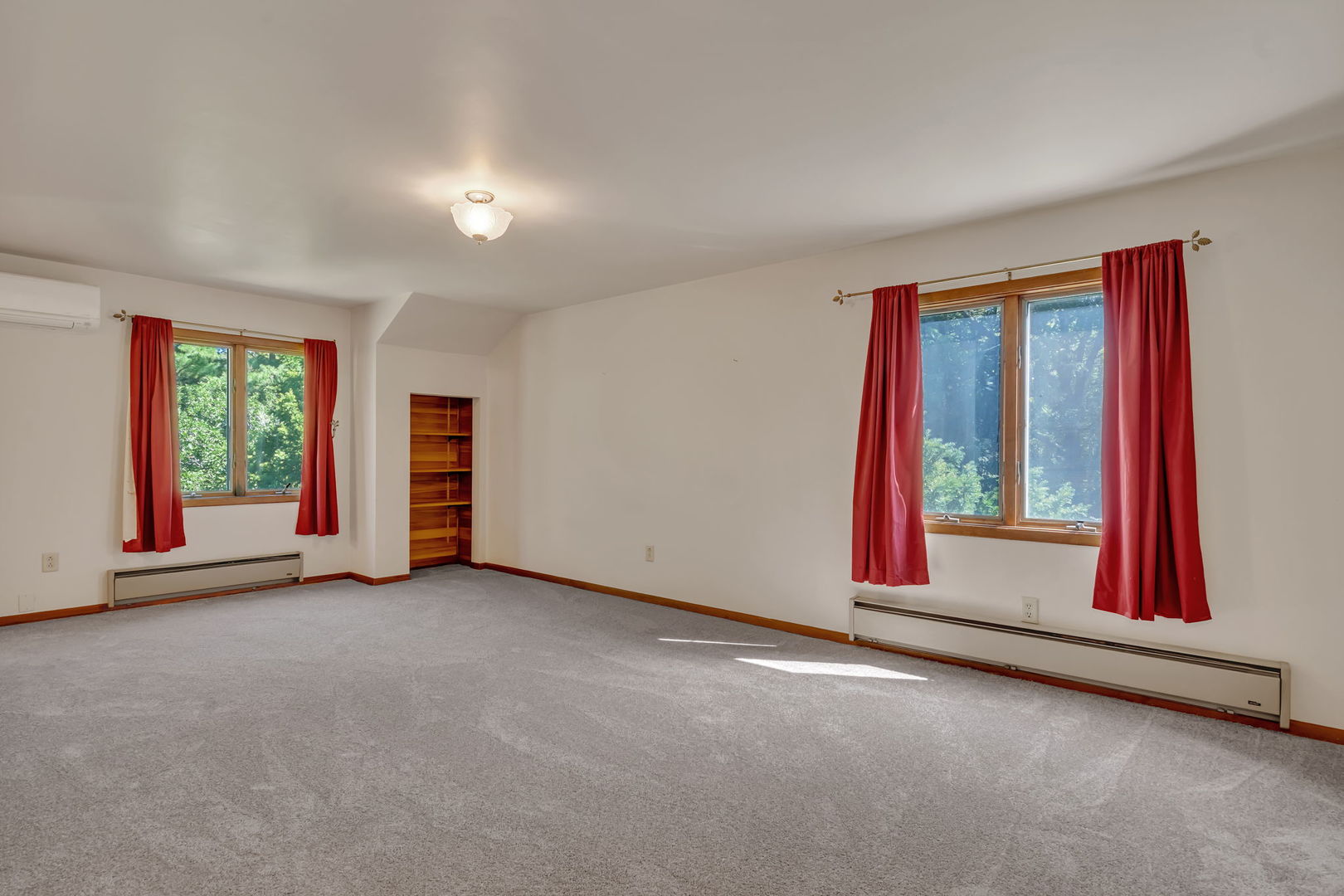 8816 Scott School Road Morris, IL 60450 - Photo 24 of 43 an empty room with windows