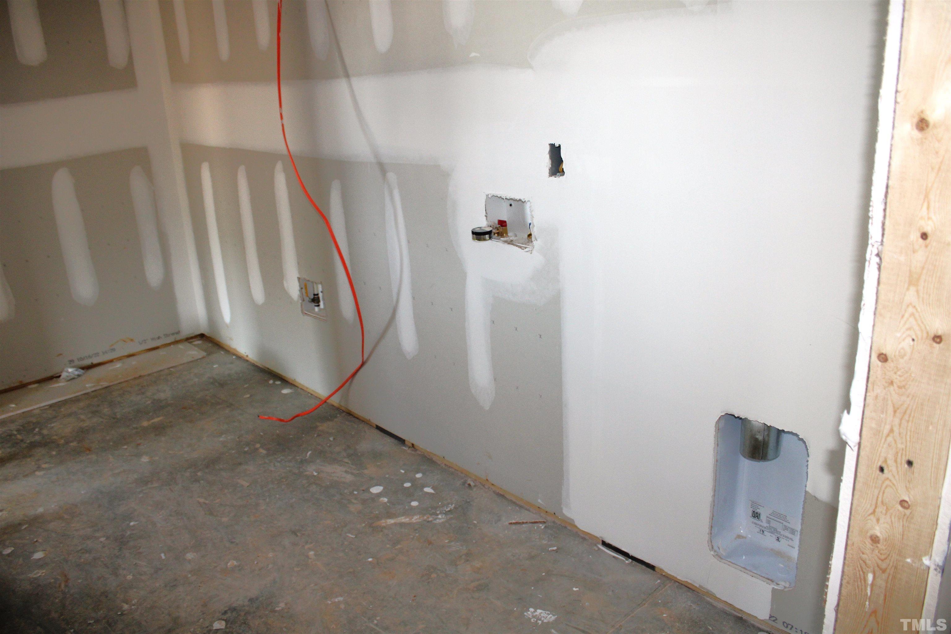 110 Alcott Street Sanford, NC 27330 - Photo 7 of 20