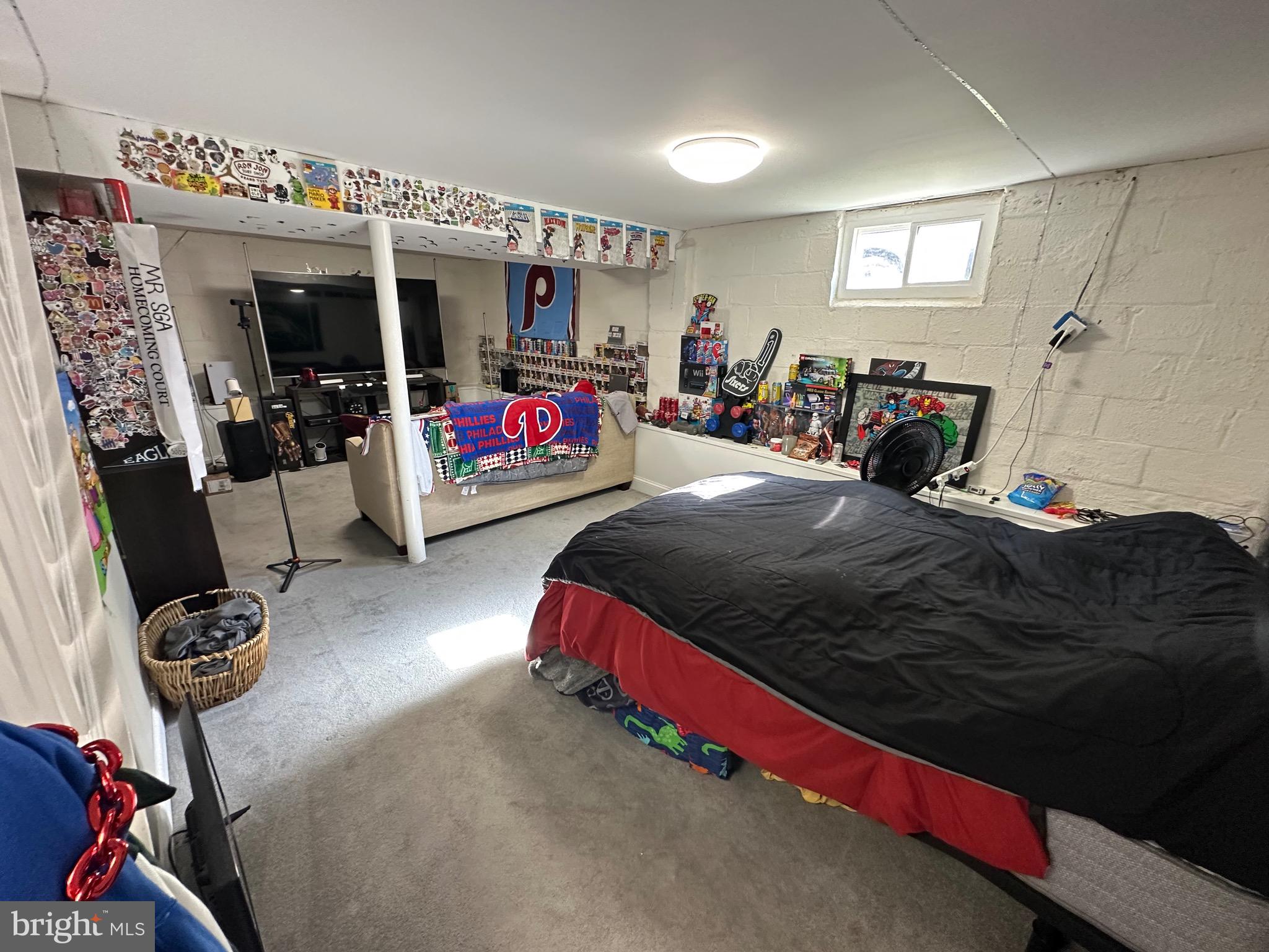 29 Petty Ridge Road Hamilton, NJ 08620 - Photo 36 of 47 a bed room with a bed mirror and a window