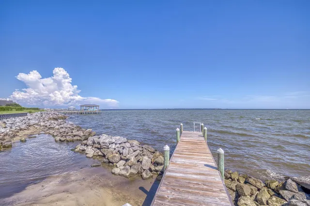 $1,399,000 | 525 Windrose Circle, Pensacola, FL 32507
