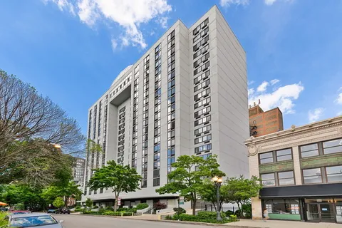 a view of a large multi story building