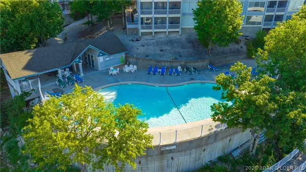 $369,000 | 258 Regatta Bay Circle, Unit 2D, Lake Ozark, MO 65049