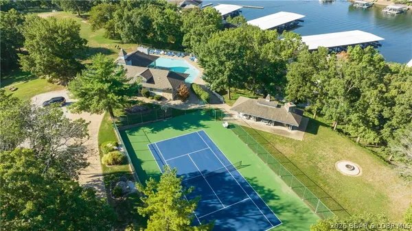 $369,000 | 258 Regatta Bay Circle, Unit 2D, Lake Ozark, MO 65049