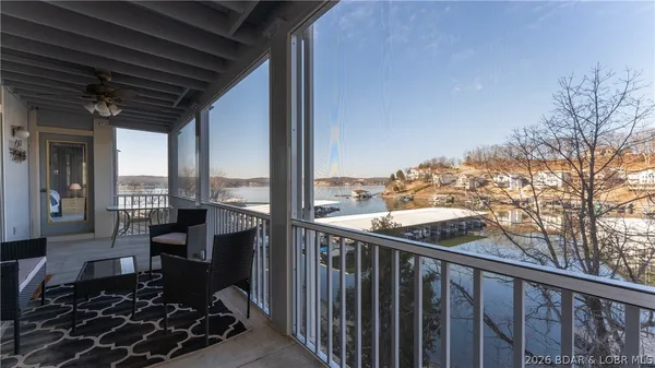 $369,000 | 258 Regatta Bay Circle, Unit 2D, Lake Ozark, MO 65049
