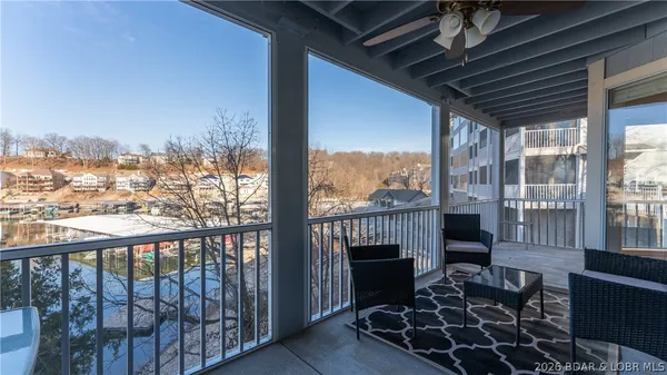 $369,000 | 258 Regatta Bay Circle, Unit 2D, Lake Ozark, MO 65049