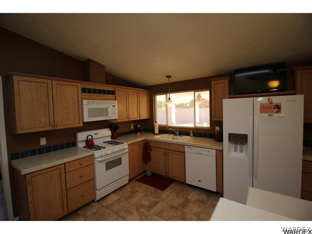 1316 Chaparral Road Fort Mohave, AZ 86426 - Photo 8 of 34