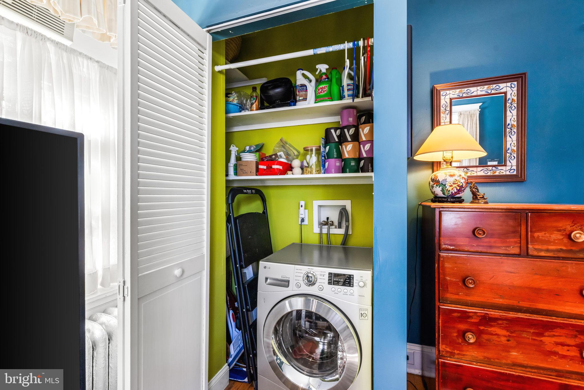 4300 Roland Avenue, Unit 101 Baltimore, MD 21210 - Photo 26 of 41 a utility room with dryer and washer