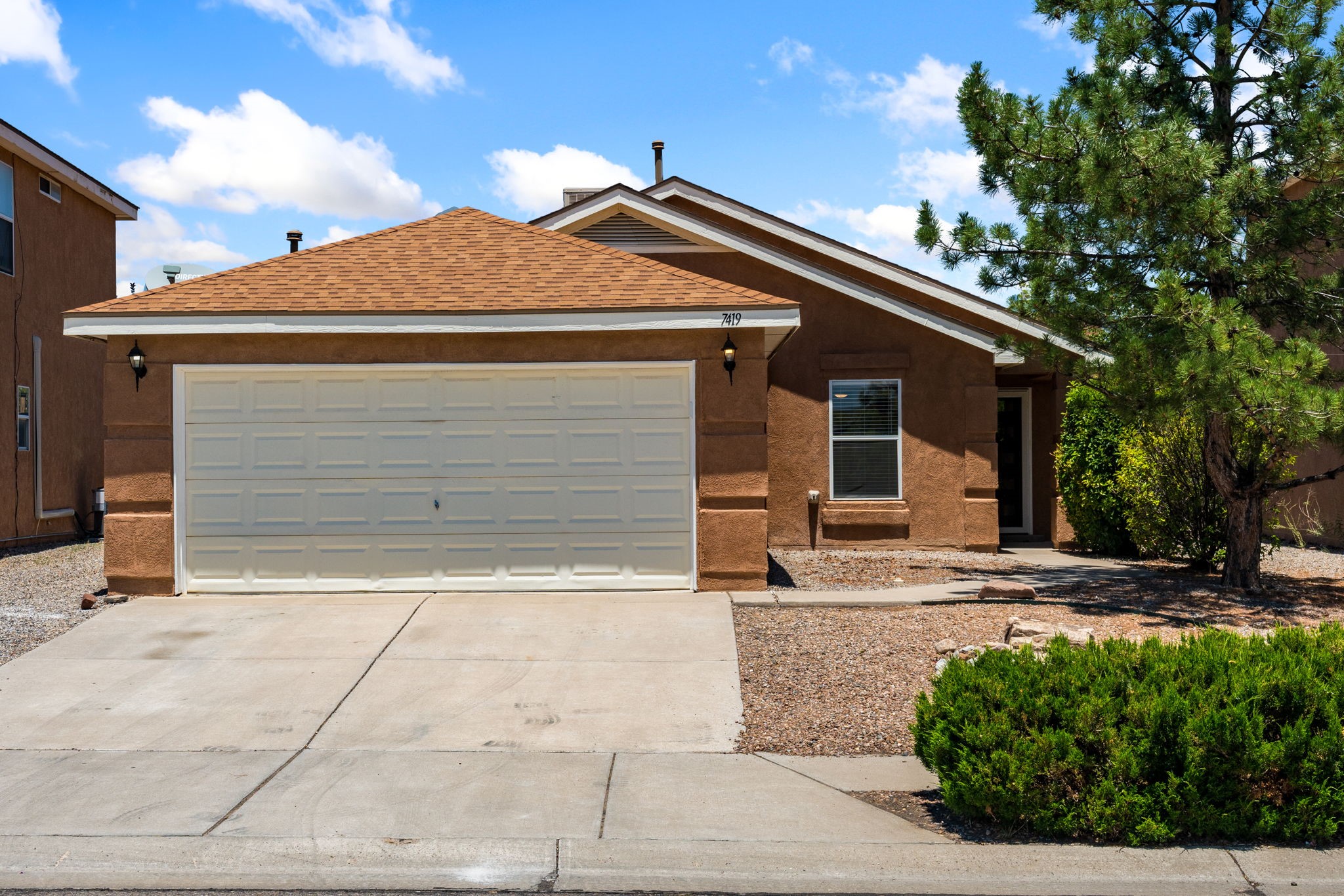 7419 Cripple Creek Road Northwest Albuquerque, NM 87114 - Photo 2 of 33