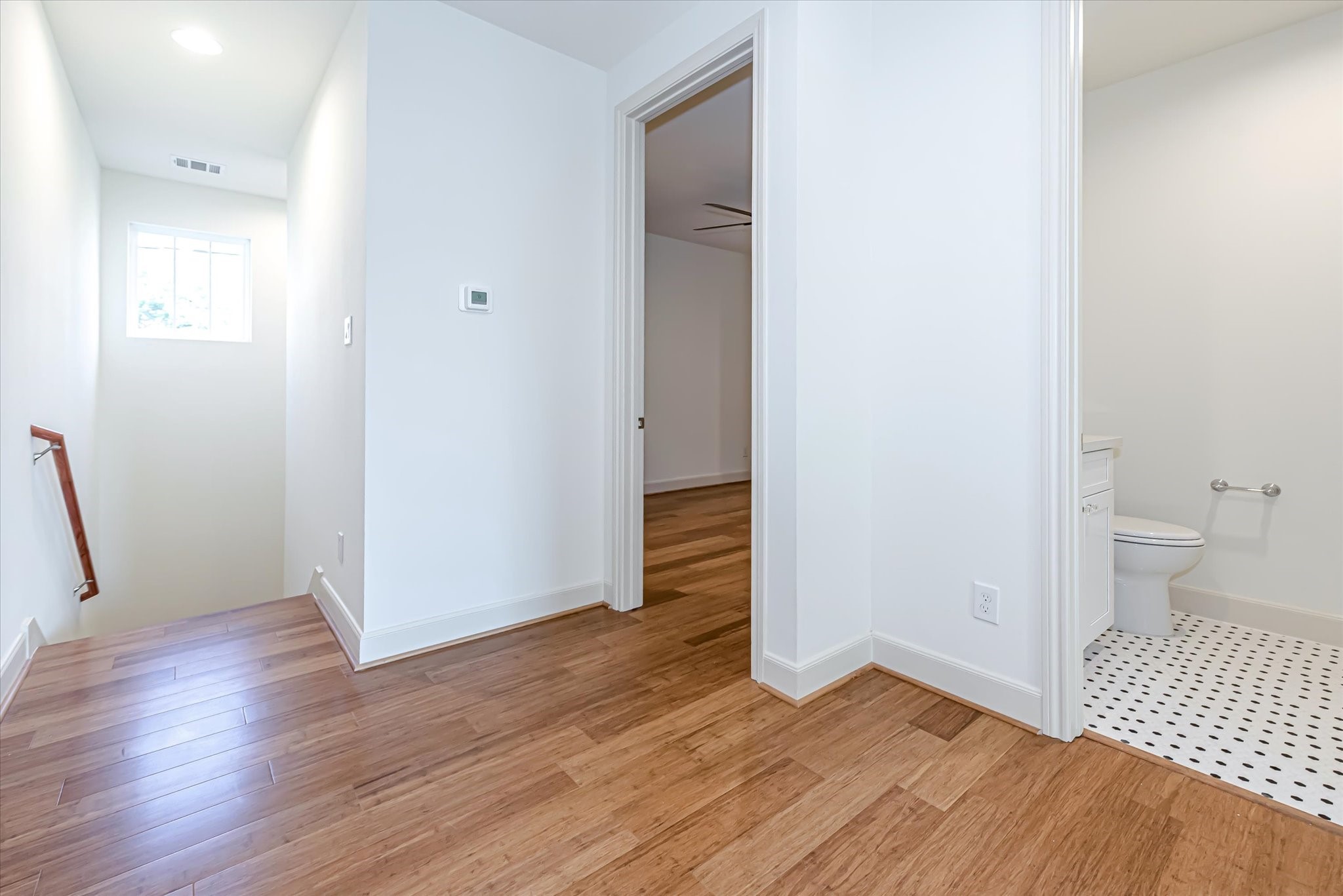4218 Eigel Street Houston, TX 77007 - Photo 15 of 20