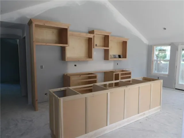 $289,999 | 303 South Lexington Street, Holden, MO 64040