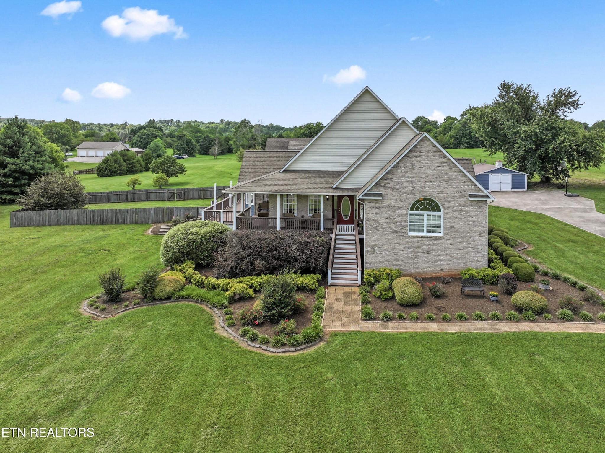 235 Ranch Road Loudon, TN 37774 - Photo 1 of 36