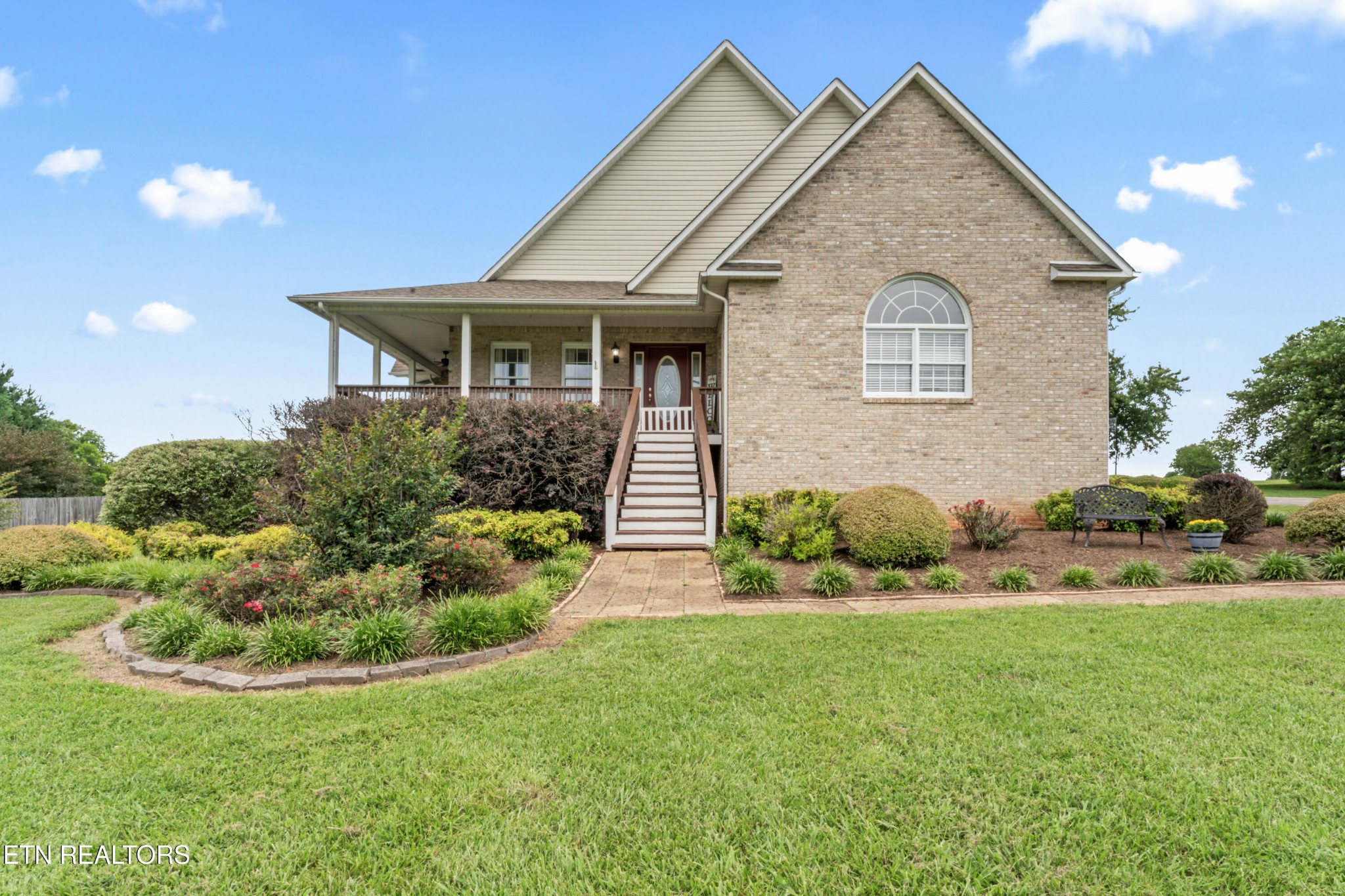 235 Ranch Road Loudon, TN 37774 - Photo 2 of 36