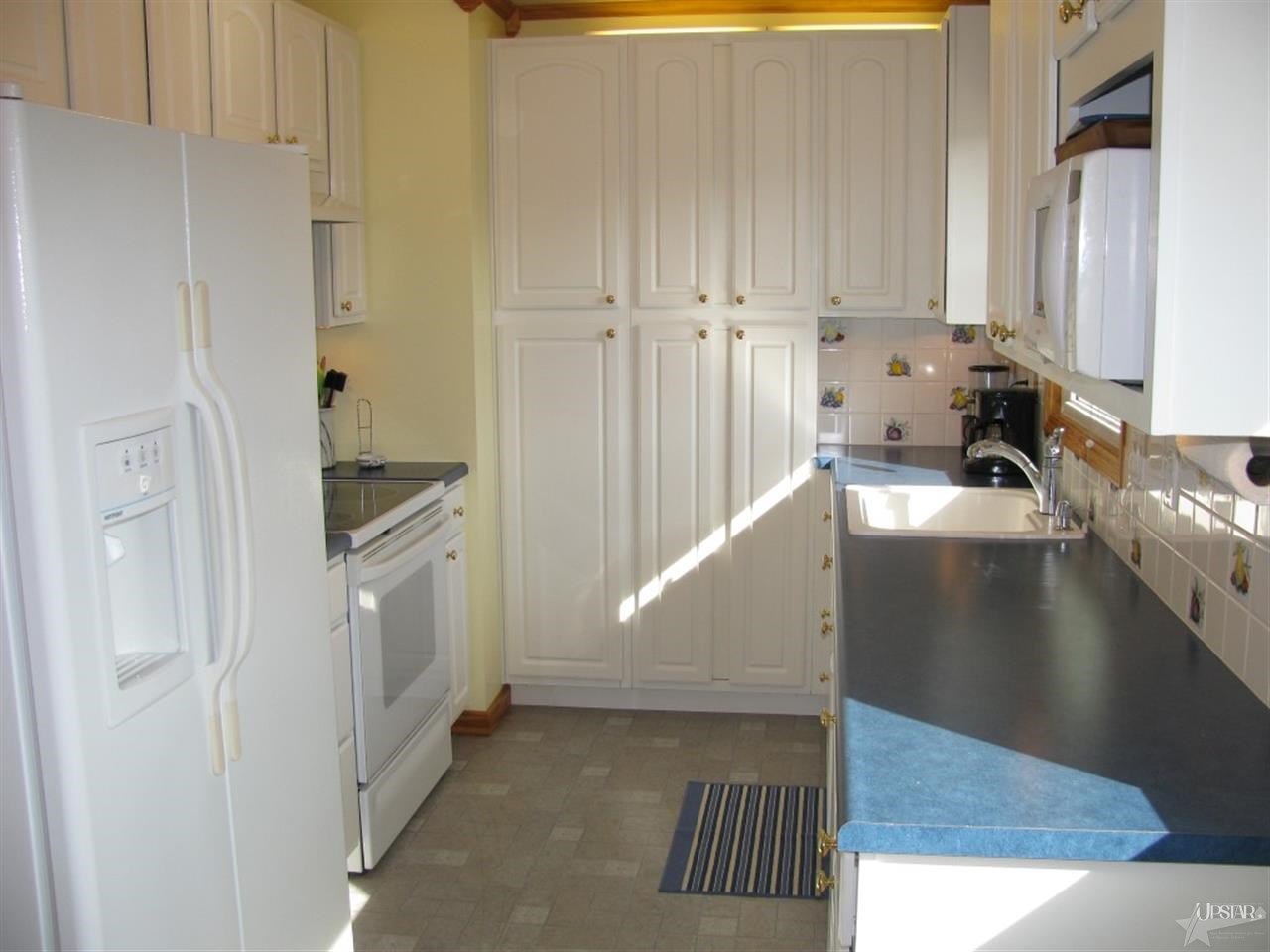 5212 Ann Hackley Road Fort Wayne, IN 46835 - Photo 3 of 27 Gallery Image 3