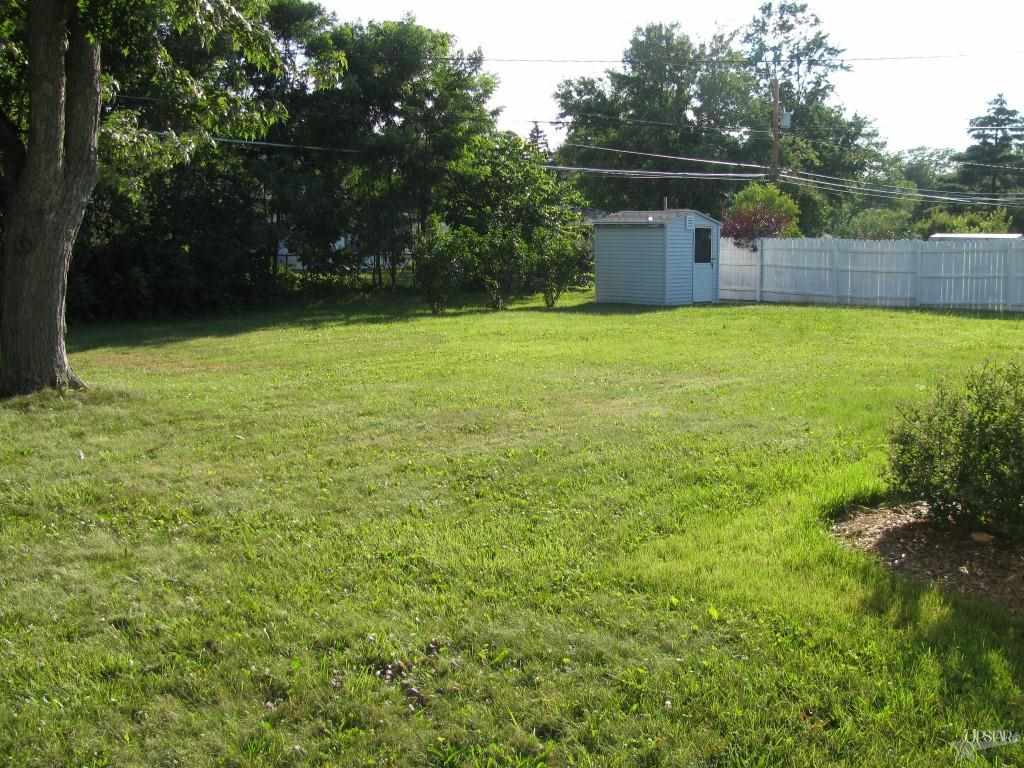 5212 Ann Hackley Road Fort Wayne, IN 46835 - Photo 4 of 27 Gallery Image 4