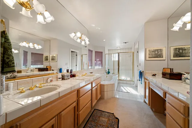 a view of a workspace with furniture