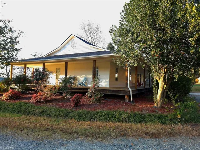 $329,900 | 8225 Linwood-Southmont Road, Lexington, NC 27292