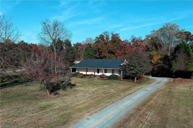 $329,900 | 8225 Linwood-Southmont Road, Lexington, NC 27292