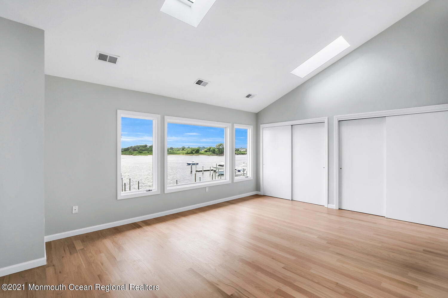 1332 Ocean Avenue, Unit 5R Sea Bright, NJ 07760 - Photo 21 of 40 a view of an empty room with a window