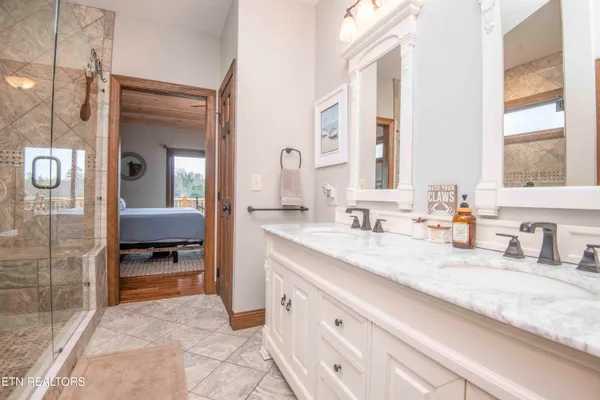 $1,500,000 | 763 Waterfront Way, Ten Mile, TN 37880