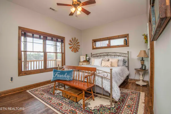 $1,500,000 | 763 Waterfront Way, Ten Mile, TN 37880