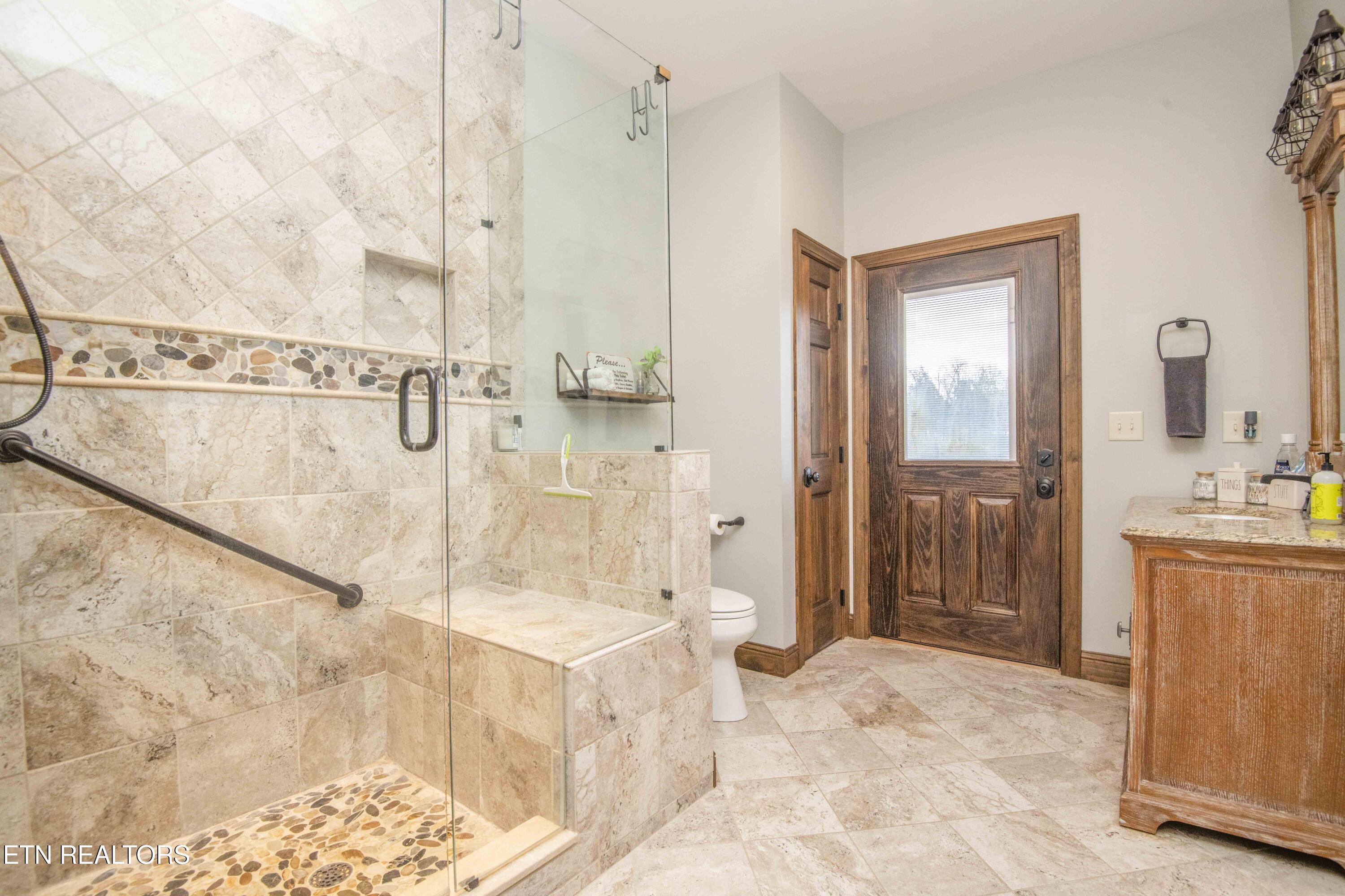 763 Waterfront Way Ten Mile, TN 37880 - Photo 25 of 54 third bath 1_1