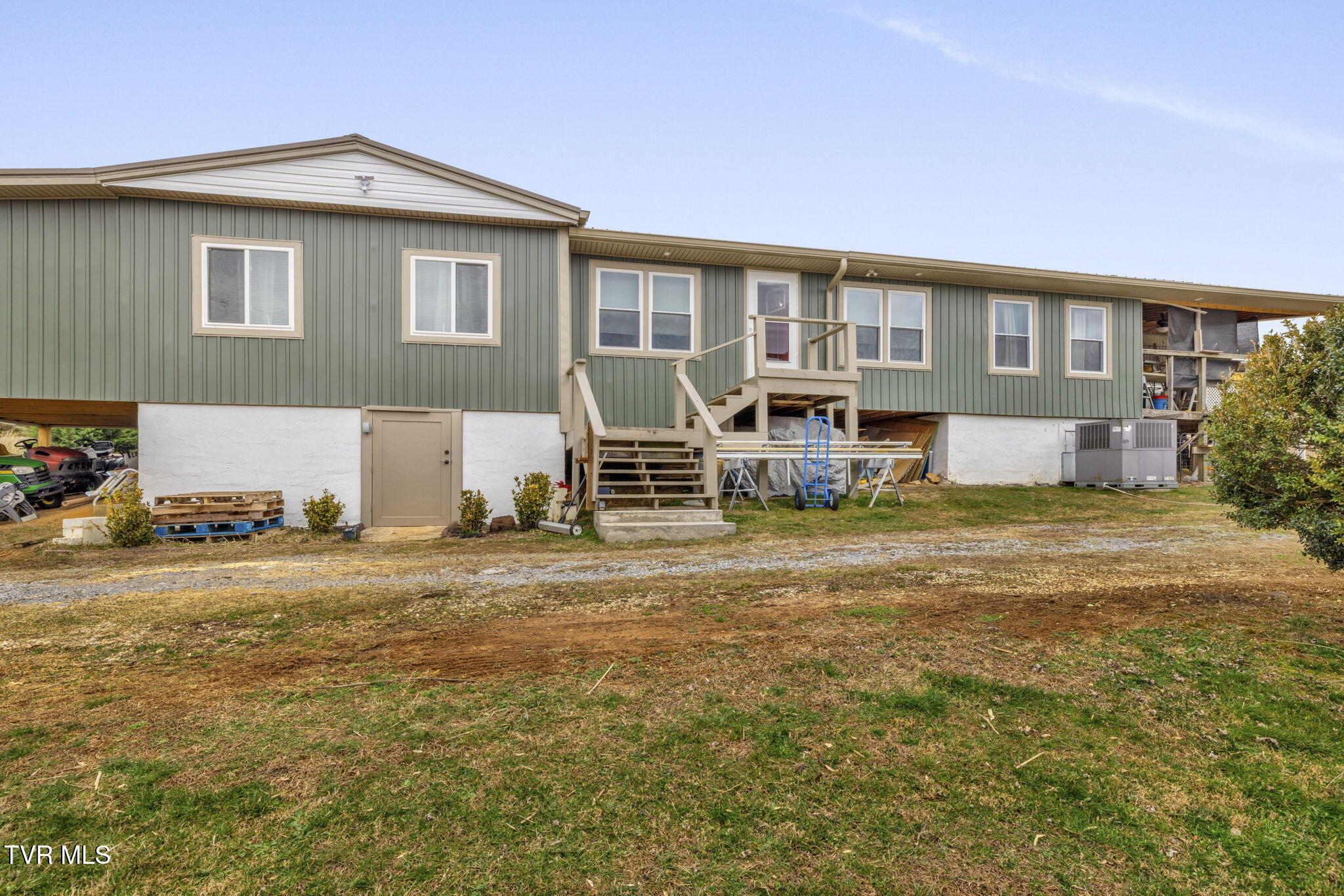 1-web-or-mls-225 Shaw Rd Chuckey 24