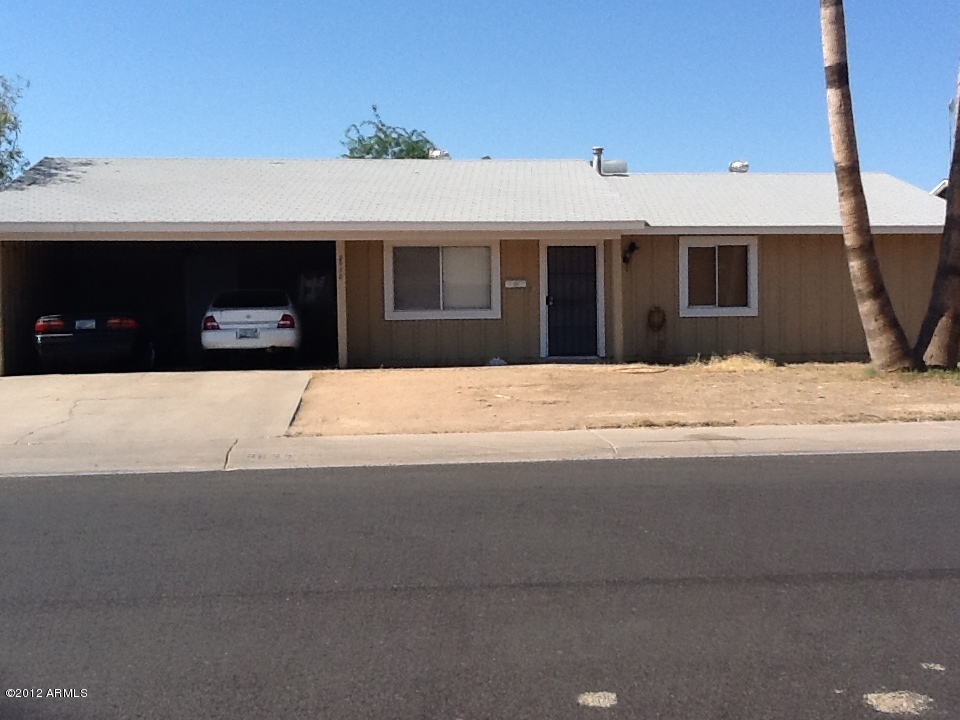 8638 West Piccadilly Road Phoenix, AZ 85037 - Photo 1 of 1 Front of House