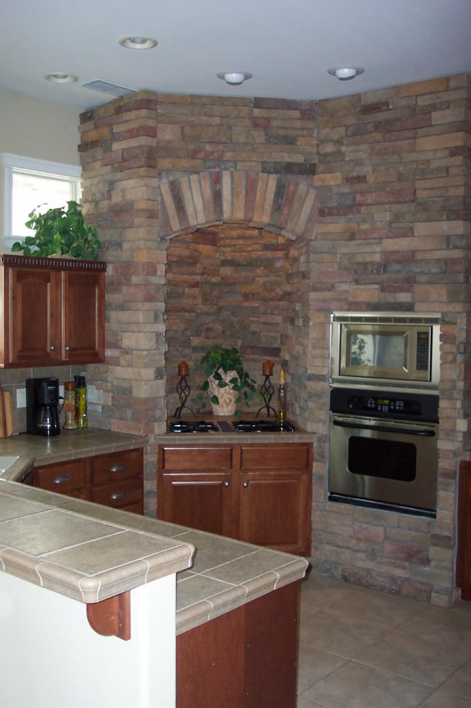 941 River Bend Road Redding, CA 96003 - Photo 7 of 8 Kitchen # 2