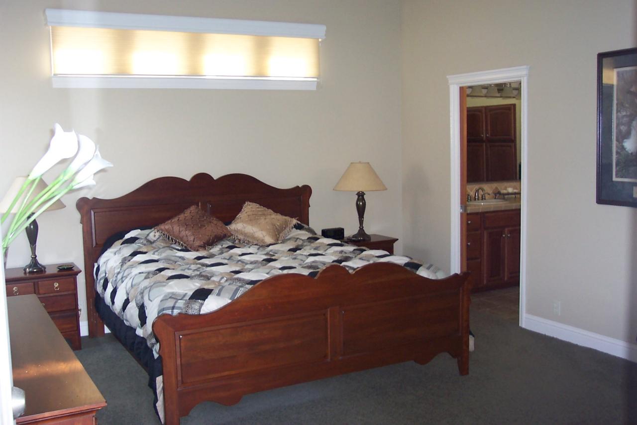 941 River Bend Road Redding, CA 96003 - Photo 8 of 8 Master Bedroom