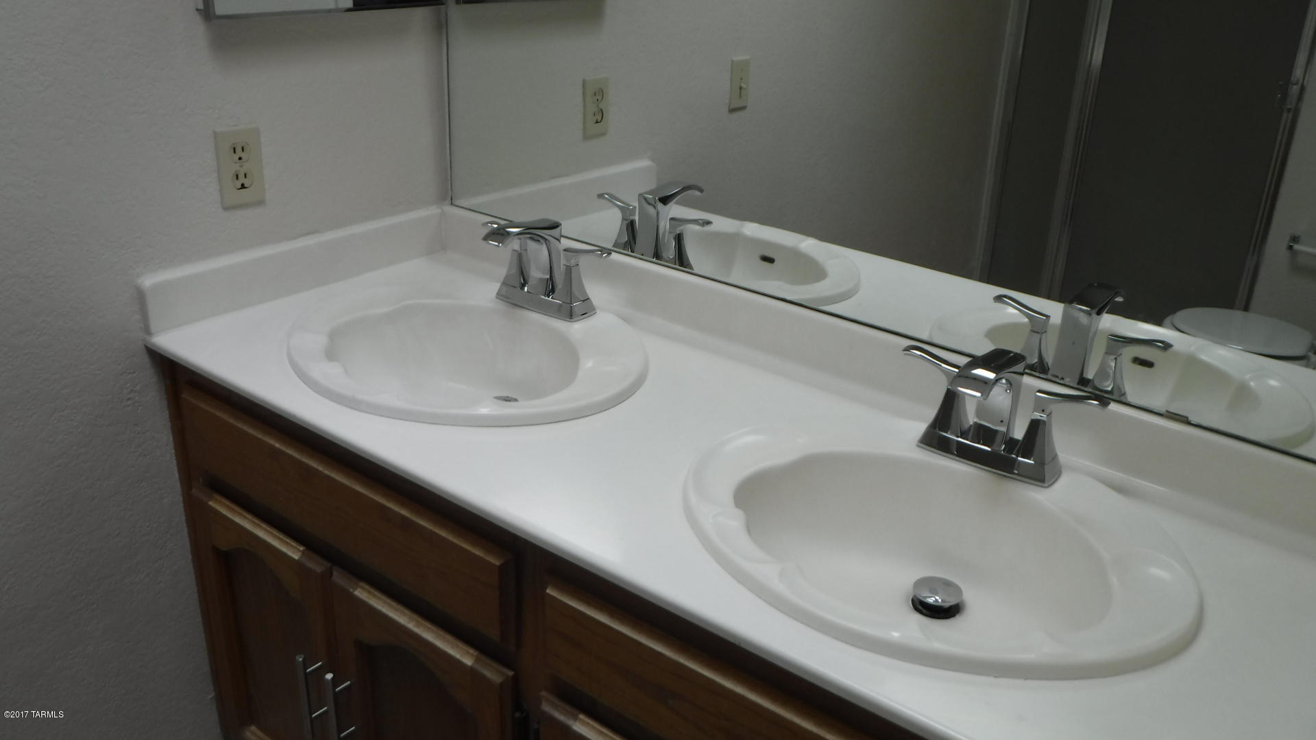 1200 East River Road, Unit J133 Tucson, AZ 85718 - Photo 19 of 33