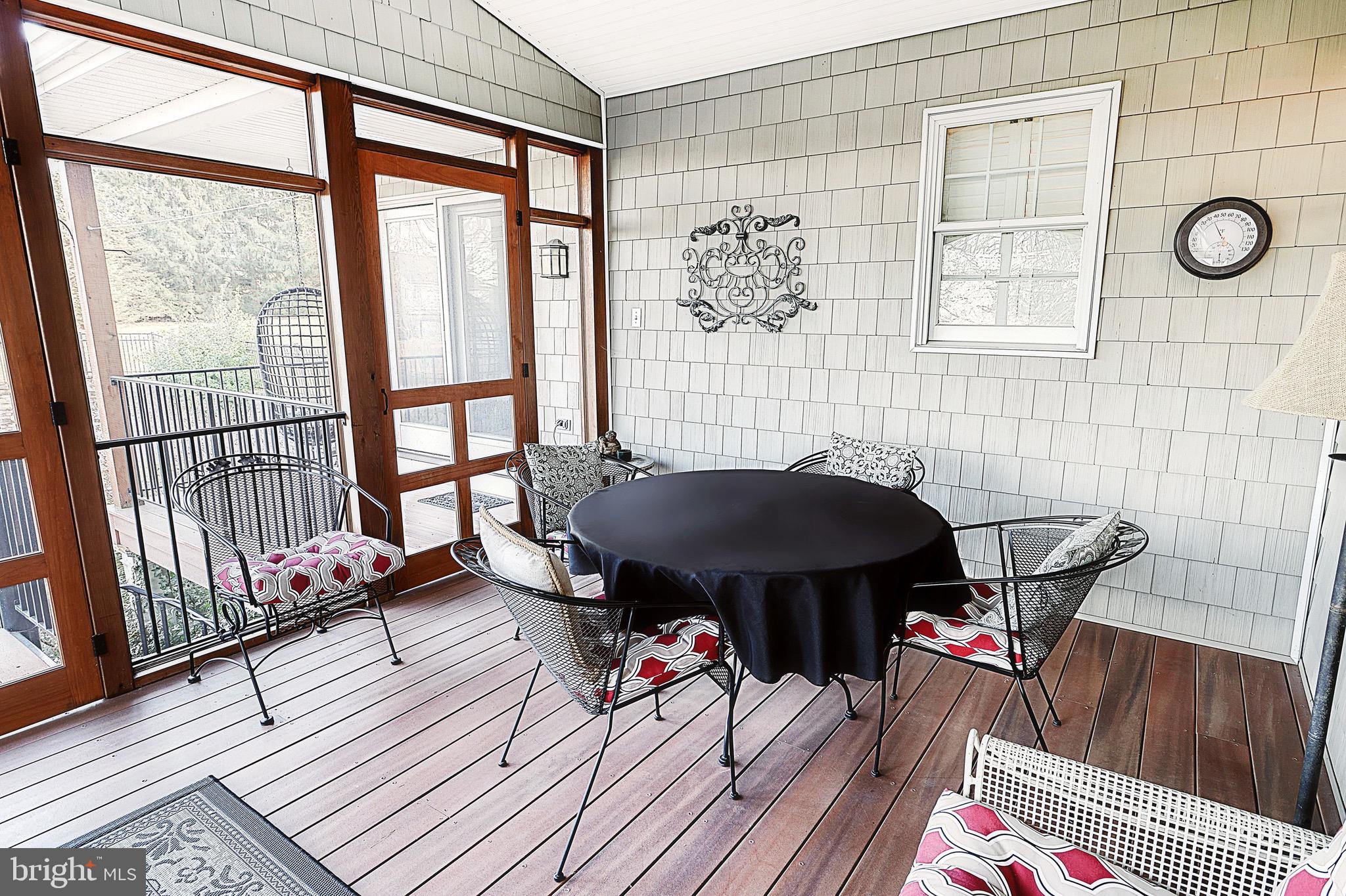 785 Dietz Road York, PA 17402 - Photo 30 of 72 Screened porch