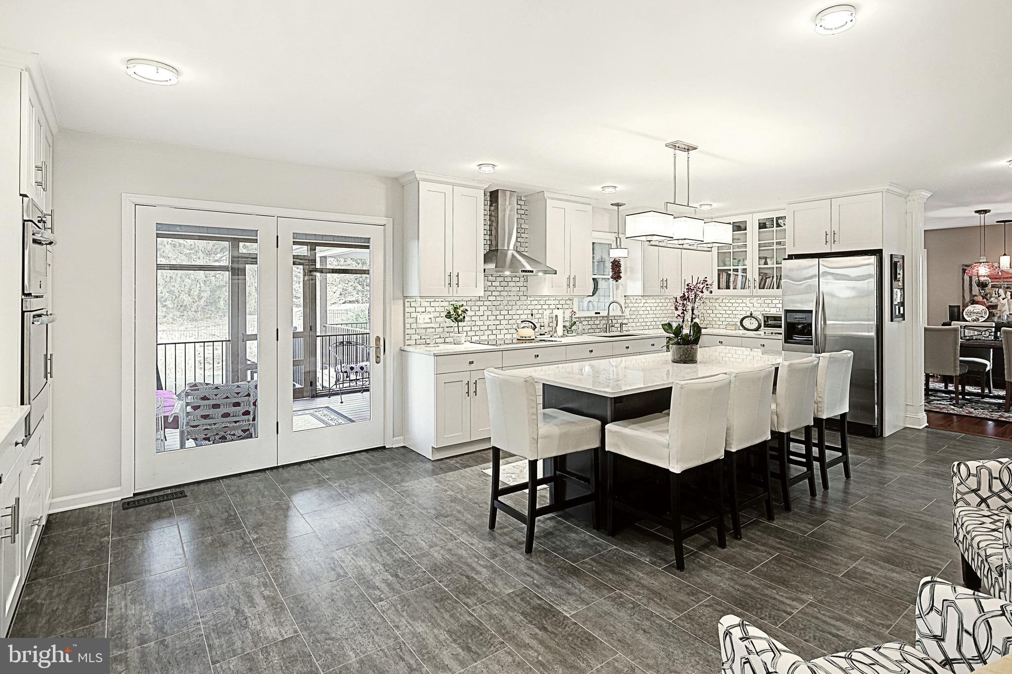 785 Dietz Road York, PA 17402 - Photo 3 of 72 Check out this kitchen