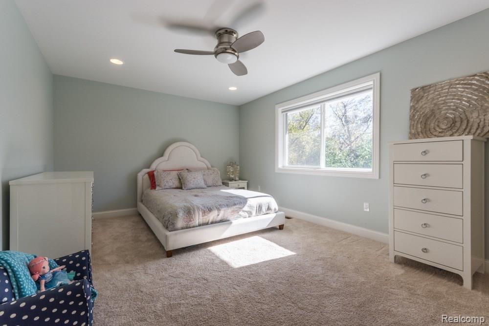 1200 North Livernois Road Rochester, MI 48306 - Photo 26 of 65 2700 livernois-527.jpg