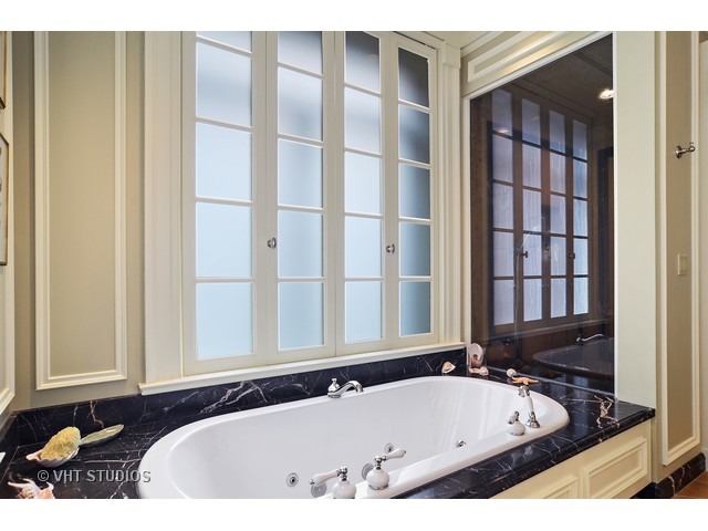 65 East Goethe Street, Unit 5W Chicago, IL 60610 - Photo 18 of 25